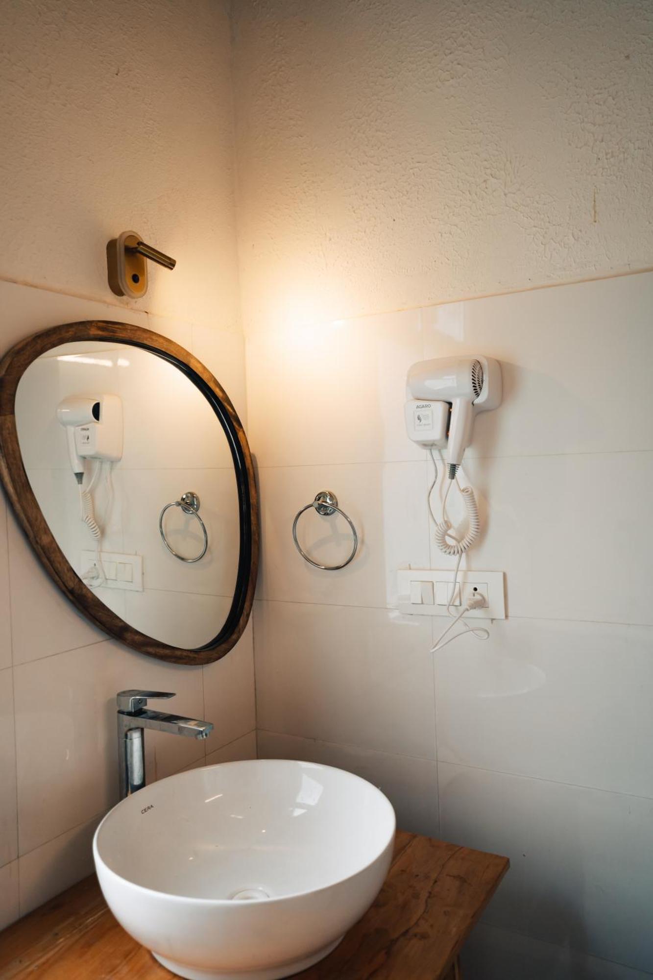 Jibhi Soho House 아파트 외부 사진